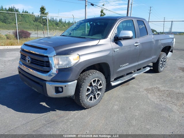 Продажа на аукционе авто 2015 Toyota Tundra Sr 5.7l V8, vin: 5TFUY5F19FX467375, номер лота: 12330509