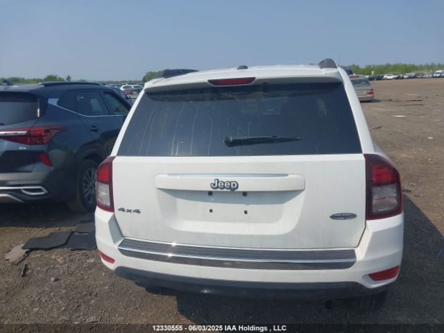 1C4NJDAB2GD740288 Jeep 2016