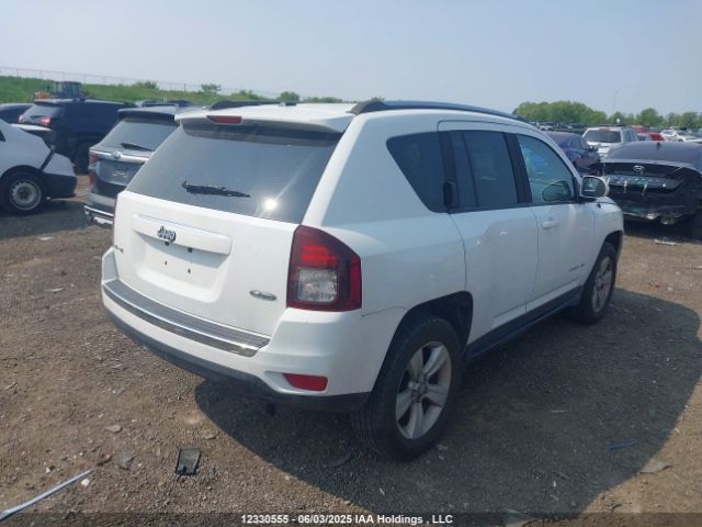 1C4NJDAB2GD740288 Jeep 2016