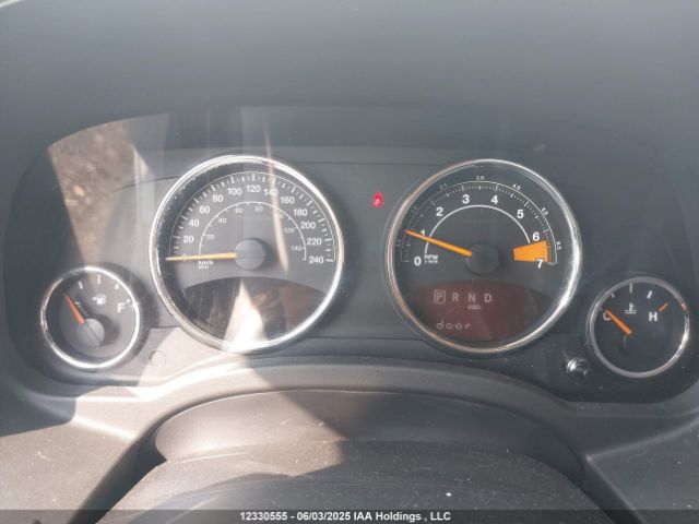 1C4NJDAB2GD740288 Jeep 2016