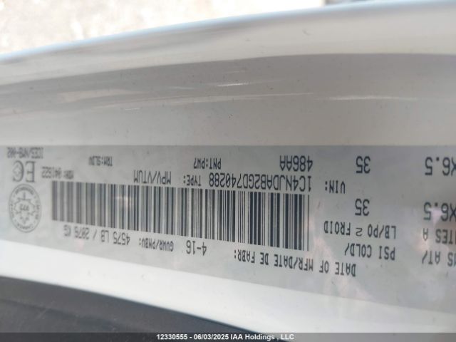 1C4NJDAB2GD740288 Jeep 2016