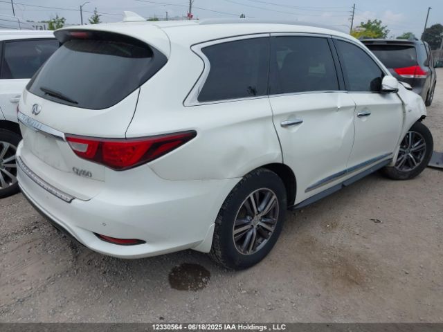 5N1DL0MM8HC552843 Infiniti 2017
