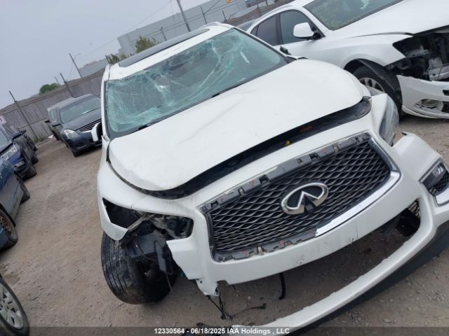 5N1DL0MM8HC552843 Infiniti 2017
