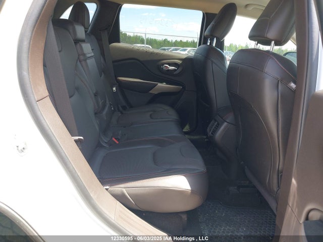 1C4PJMBXXJD568991 Jeep Cherokee