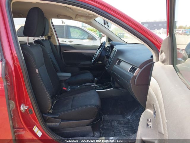 JA4AZ2A30HZ602896 Mitsubishi Outlander Es