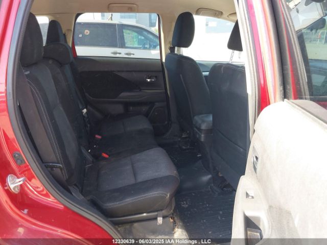 JA4AZ2A30HZ602896 Mitsubishi Outlander Es