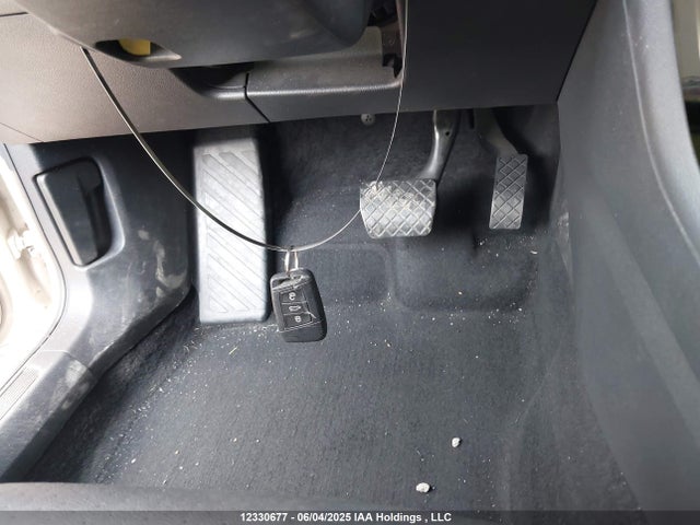 3VWE57BU0MM076852 Volkswagen tsi