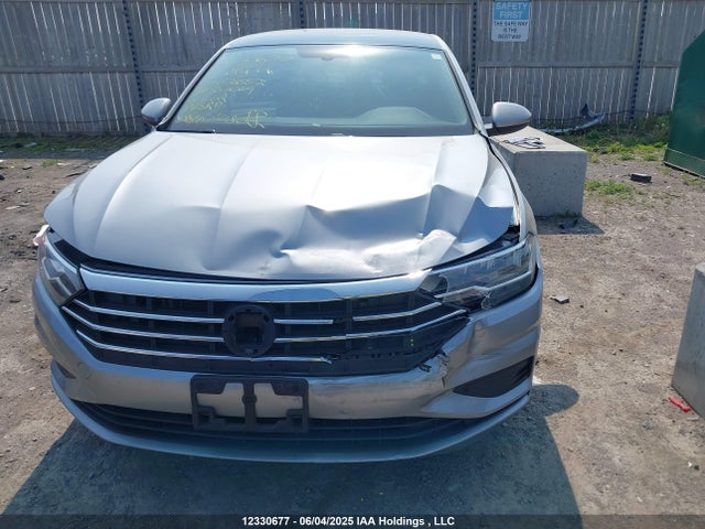 3VWE57BU0MM076852 Volkswagen tsi