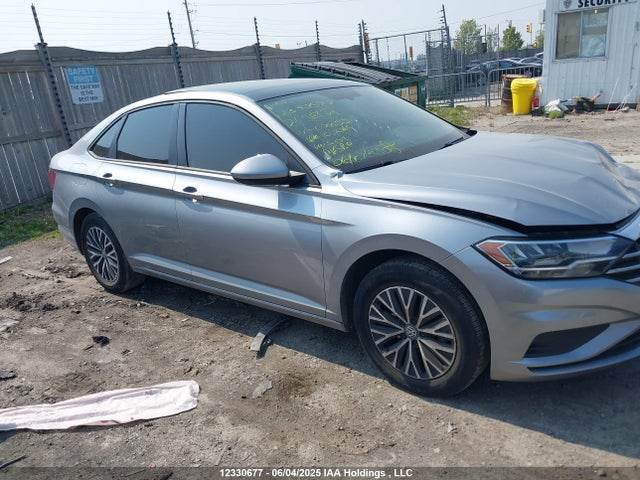 3VWE57BU0MM076852 Volkswagen tsi