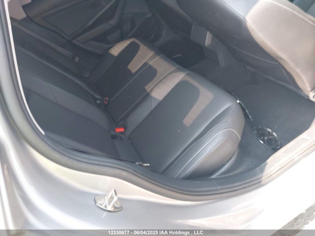3VWE57BU0MM076852 Volkswagen tsi