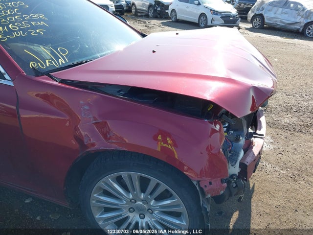 2C3CCAEGXEH375238 Chrysler 300
