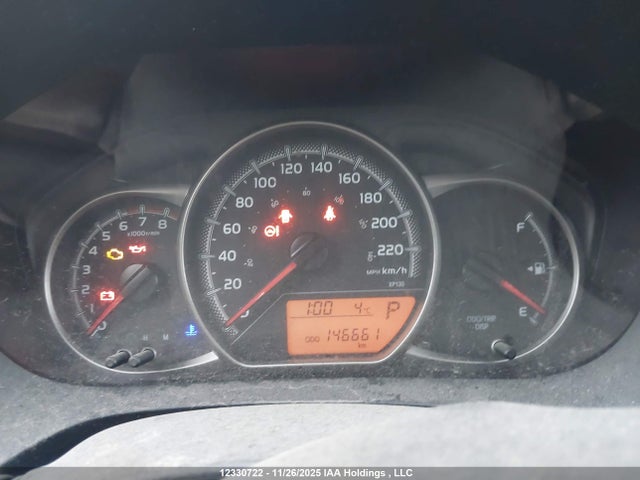 VNKKTUD39HA084277 Toyota YARIS LE