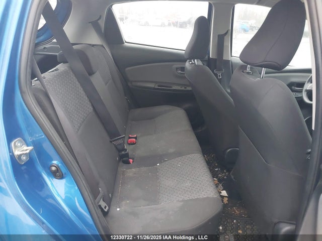 VNKKTUD39HA084277 Toyota YARIS LE