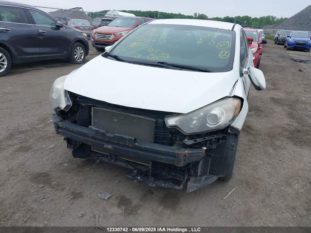 KIA 2014 2014 KNAFX4A69E5113503 Image 6