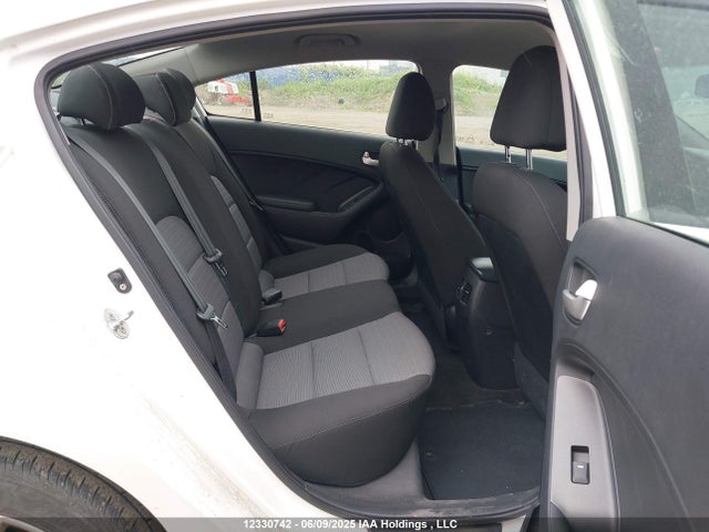 KIA 2014 2014 KNAFX4A69E5113503 Image 8