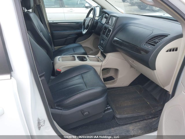 2C4RDGDG5GR377001 Dodge 2016