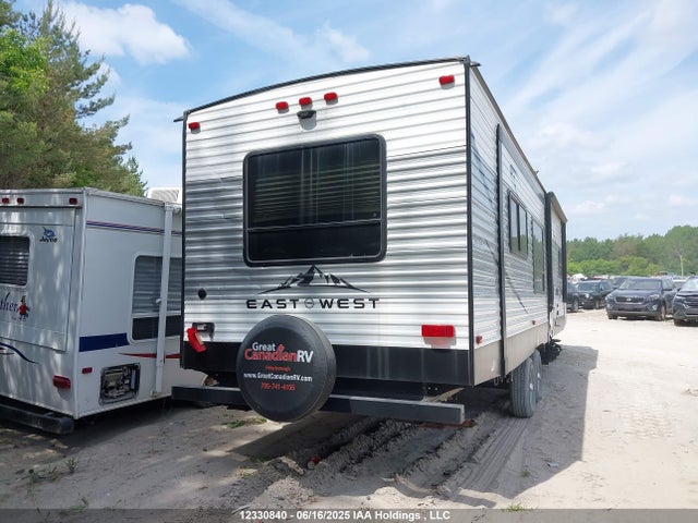 5ZT2DEE22K9000664 Caravan 2019