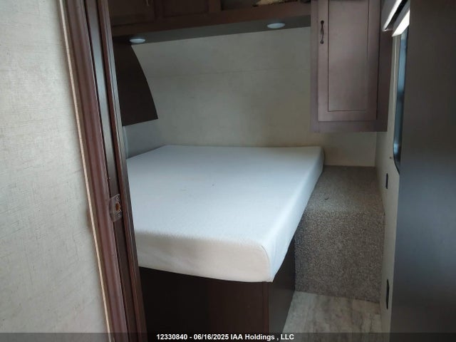 5ZT2DEE22K9000664 Caravan 2019