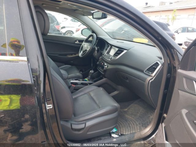 KM8J3CA48JU775683 Hyundai Tucson Limited/sport And Eco/se