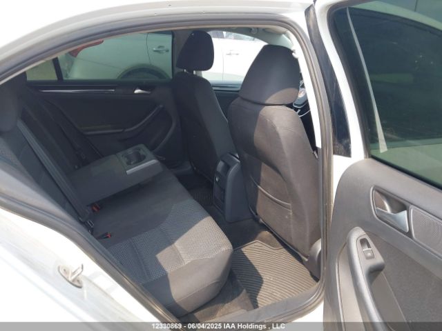 3VWD07AJ1FM343727 Volkswagen JETTA SE