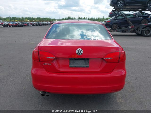 3VW2K7AJ1EM255194 Volkswagen Jetta 2.0l Trendline+