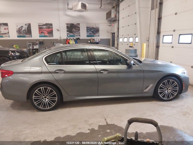 WBAJD1C59JG474993 BMW 540d