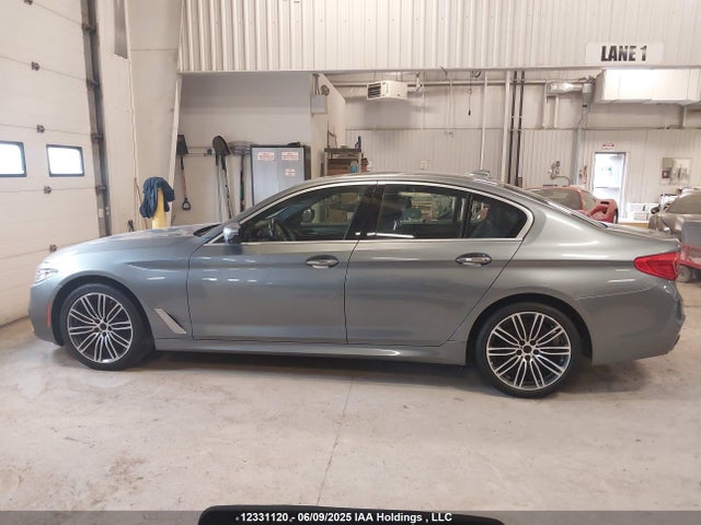 WBAJD1C59JG474993 BMW 540d