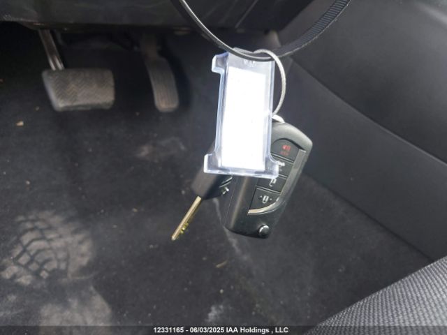 5YFB4MDE1PP049475 Toyota COROLLA LE
