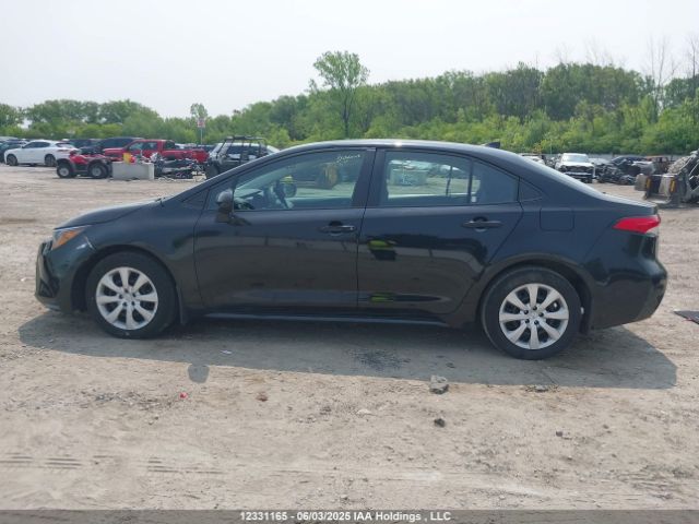 5YFB4MDE1PP049475 Toyota COROLLA LE