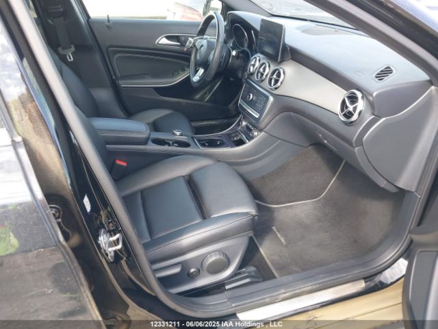 WDCTG4GB4LJ660428 Mercedes-Benz 270