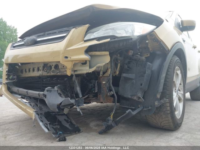 1FMCU0GX8EUC48092 Ford 2014