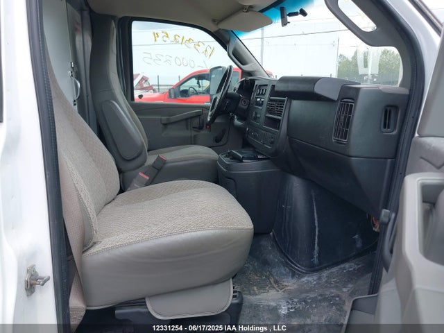 7GZ67VCG6LN000235 GMC gm l96