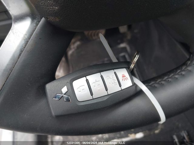 JA4J4VA82RZ626548 Mitsubishi Outlander