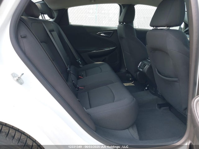 1G1ZD5STXRF169235 Chevrolet MALIBU LT