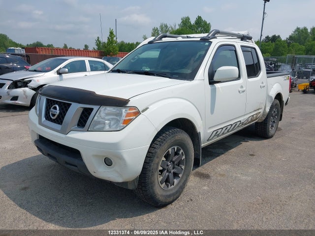 Nissan Frontier 2014 1N6AD0EV4EN735424 Image 2