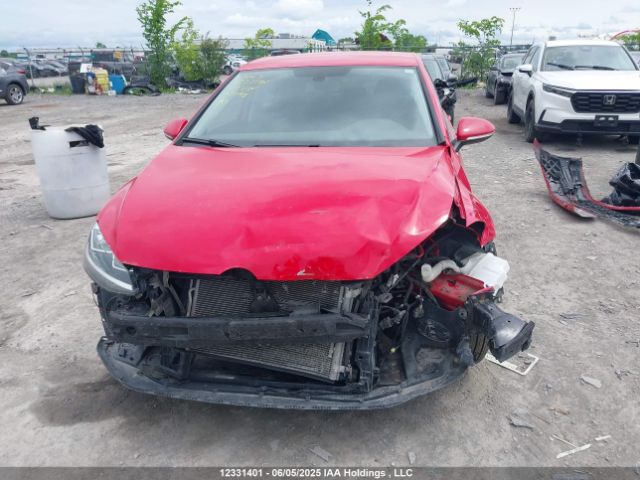 3VWG57AU2MM014198 Volkswagen Golf