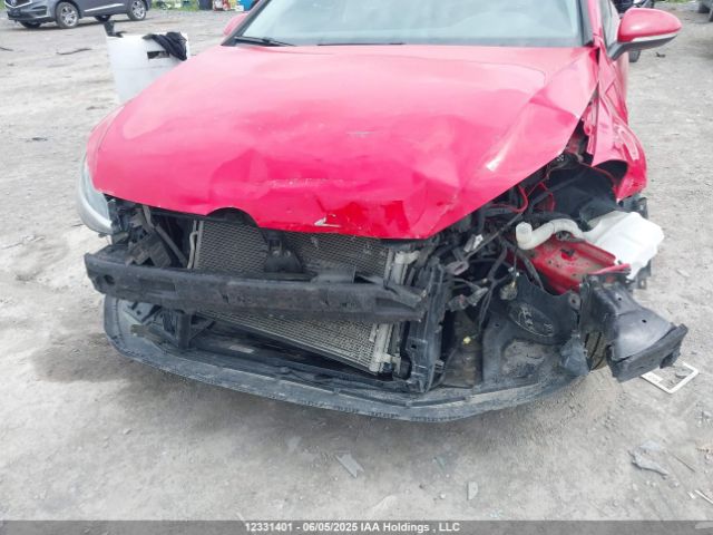 3VWG57AU2MM014198 Volkswagen Golf