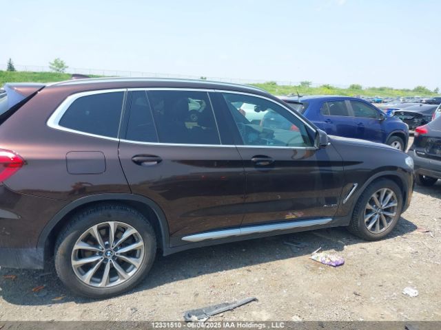 5UXTR9C58JLC83005 BMW X3