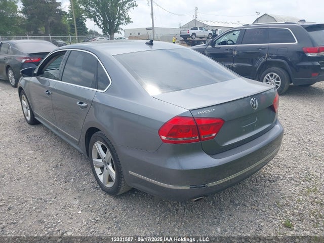 1VWCV7A31FC086956 Volkswagen 2015
