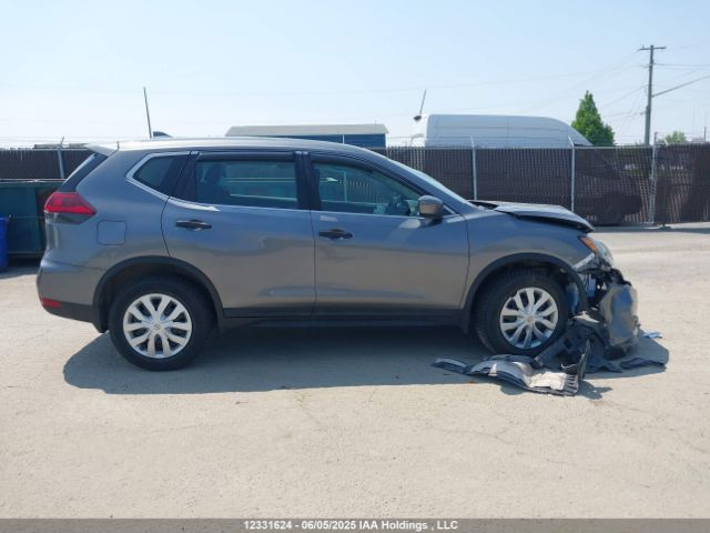 5N1AT2MV6JC781521 Nissan Rogue