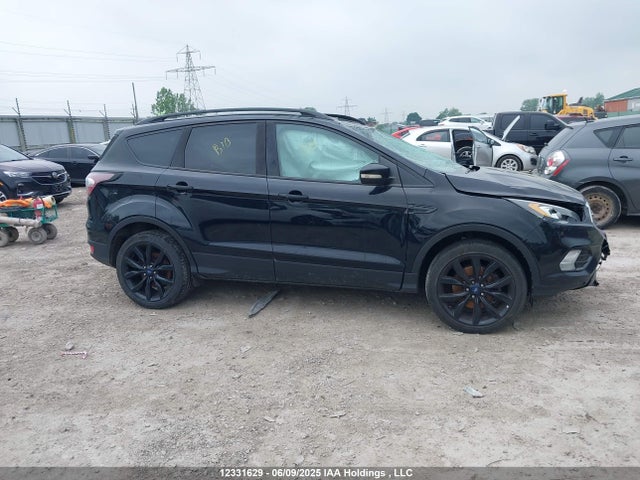 Ford 2017 2017 1FMCU9J90HUD69007 Image 13