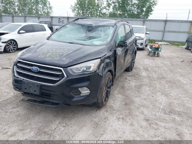 Ford 2017 2017 1FMCU9J90HUD69007 Image 2