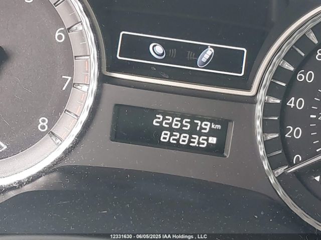 5N1AL0MM2FC518882 Infiniti 2015