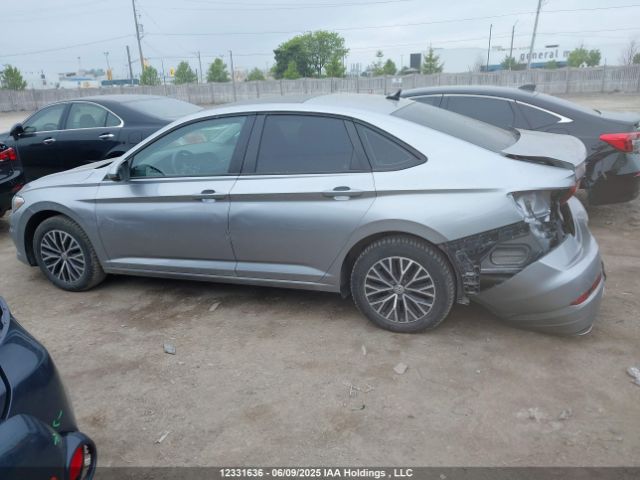 3VWEB7BU1LM068461 Volkswagen 1.4 tsi