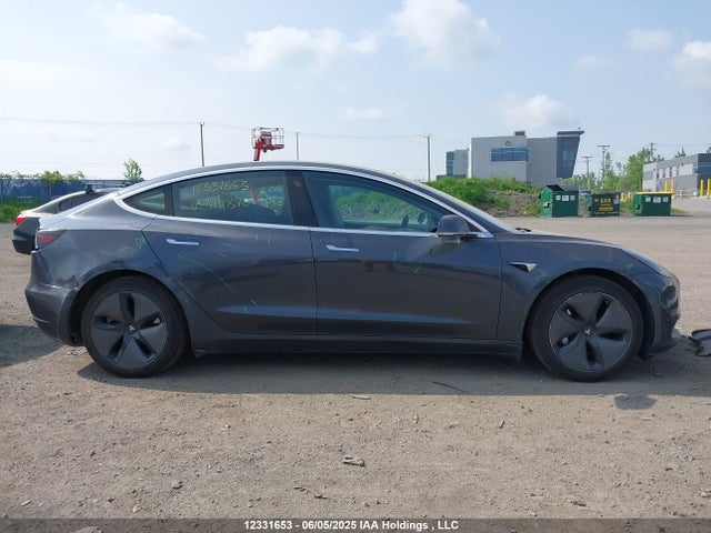 5YJ3E1EB2KF414870 Tesla MODEL 3