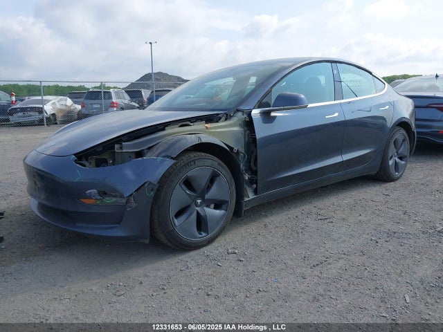 5YJ3E1EB2KF414870 Tesla MODEL 3