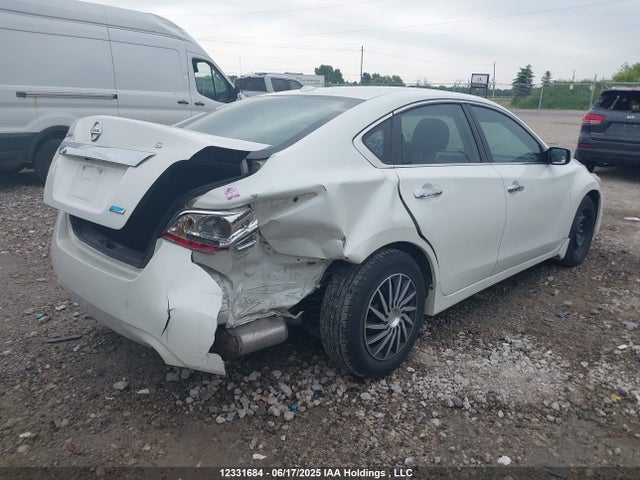 1N4AL3AP7FN383381 Nissan Altima