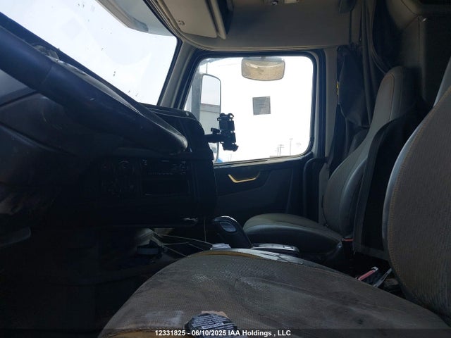 Volvo d13 2019 4V4NC9EJ2KN900976 Image 5