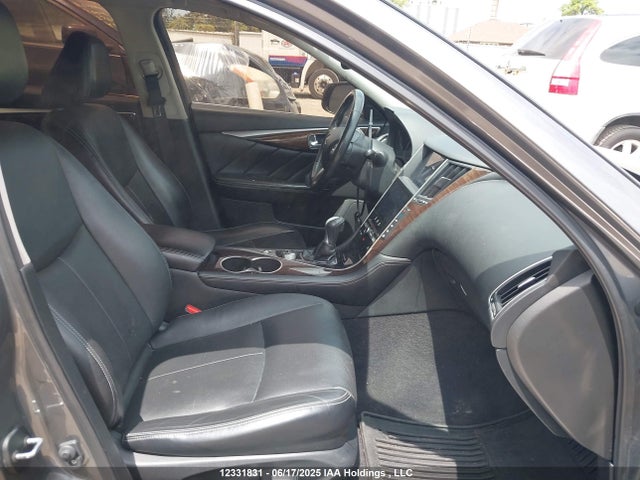 JN1BV7AR8FM412641 Infiniti Q50
