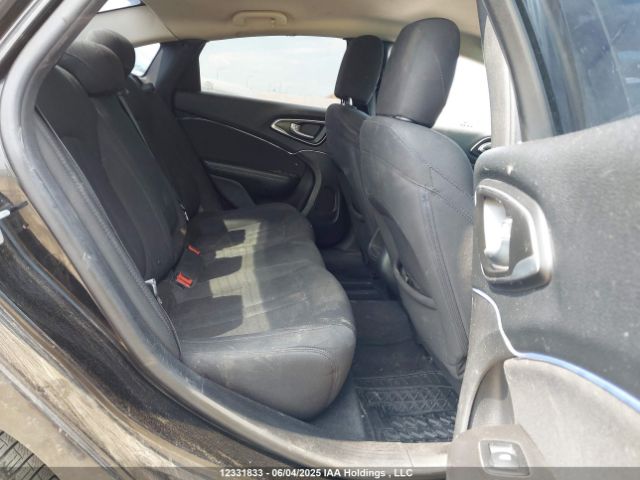 1C3CCCABXFN585871 Chrysler 2015